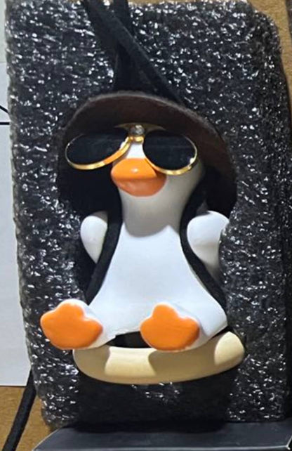 Car Accessorie Gypsum Cute Anime Swing Duck Pendant Auto